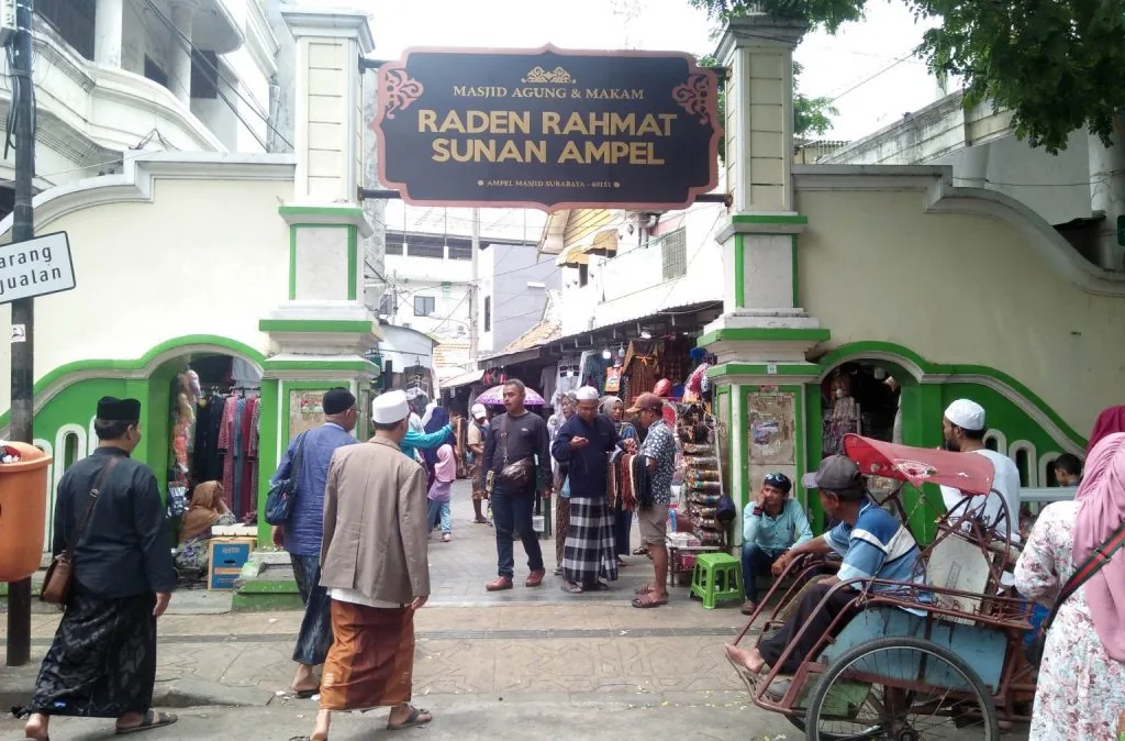 Makam Sunan Ampel Surabaya - wisata religi ziarah wali