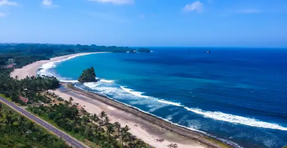 Wisata Pantai Selatan Malang