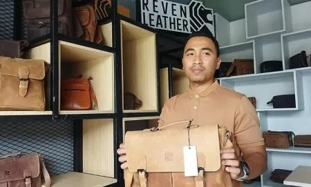 tas kulit handmade