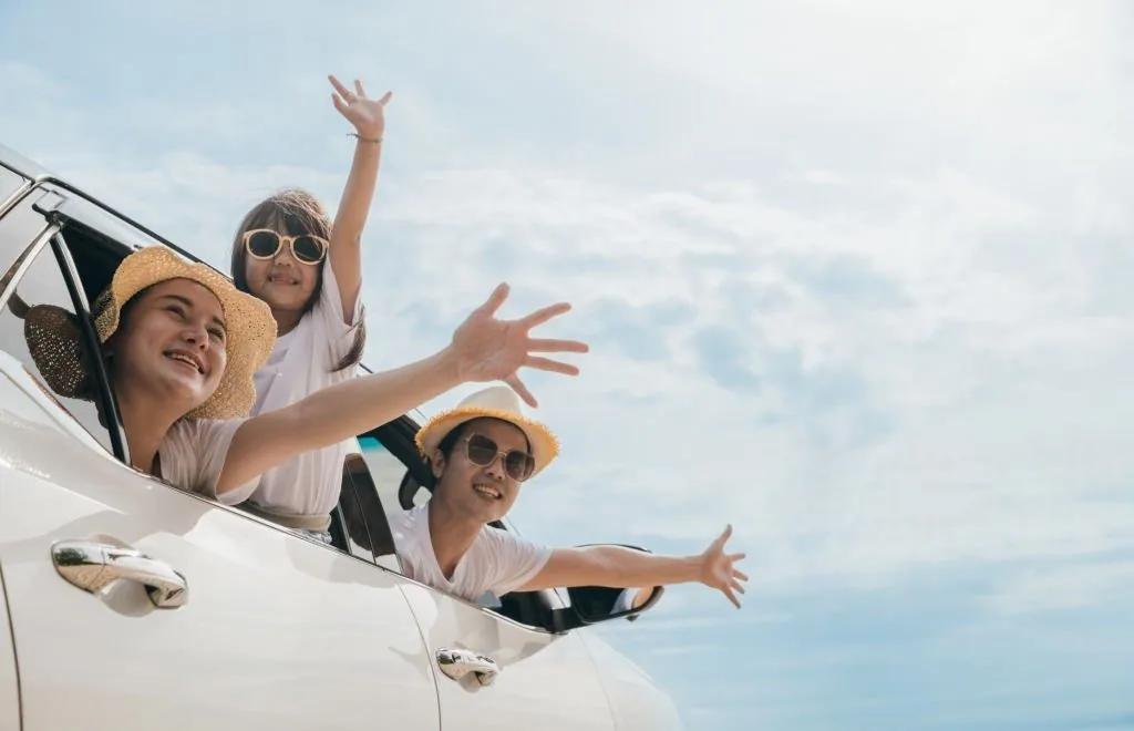 Xenia untuk wisata keluarga kecil dan perjalanan luar kota