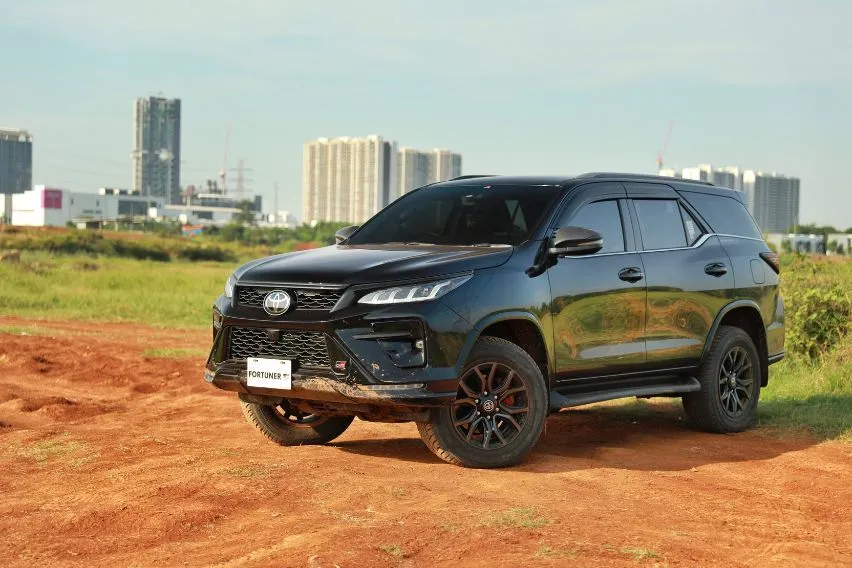 Sewa Fortuner